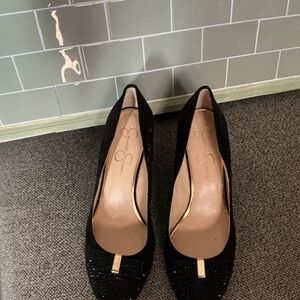 Jessica Simpson Black and Gold Heels